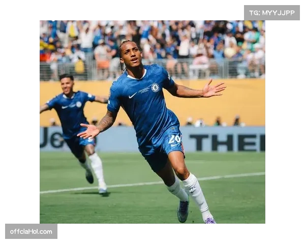 切尔西三轮不胜,帕尔默缺阵考验中场深度 切尔西三轮不胜,帕尔默缺阵考验中场深度