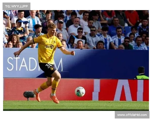 西班牙人左后卫卡洛斯-罗梅罗身价暴涨，防守数据亮眼